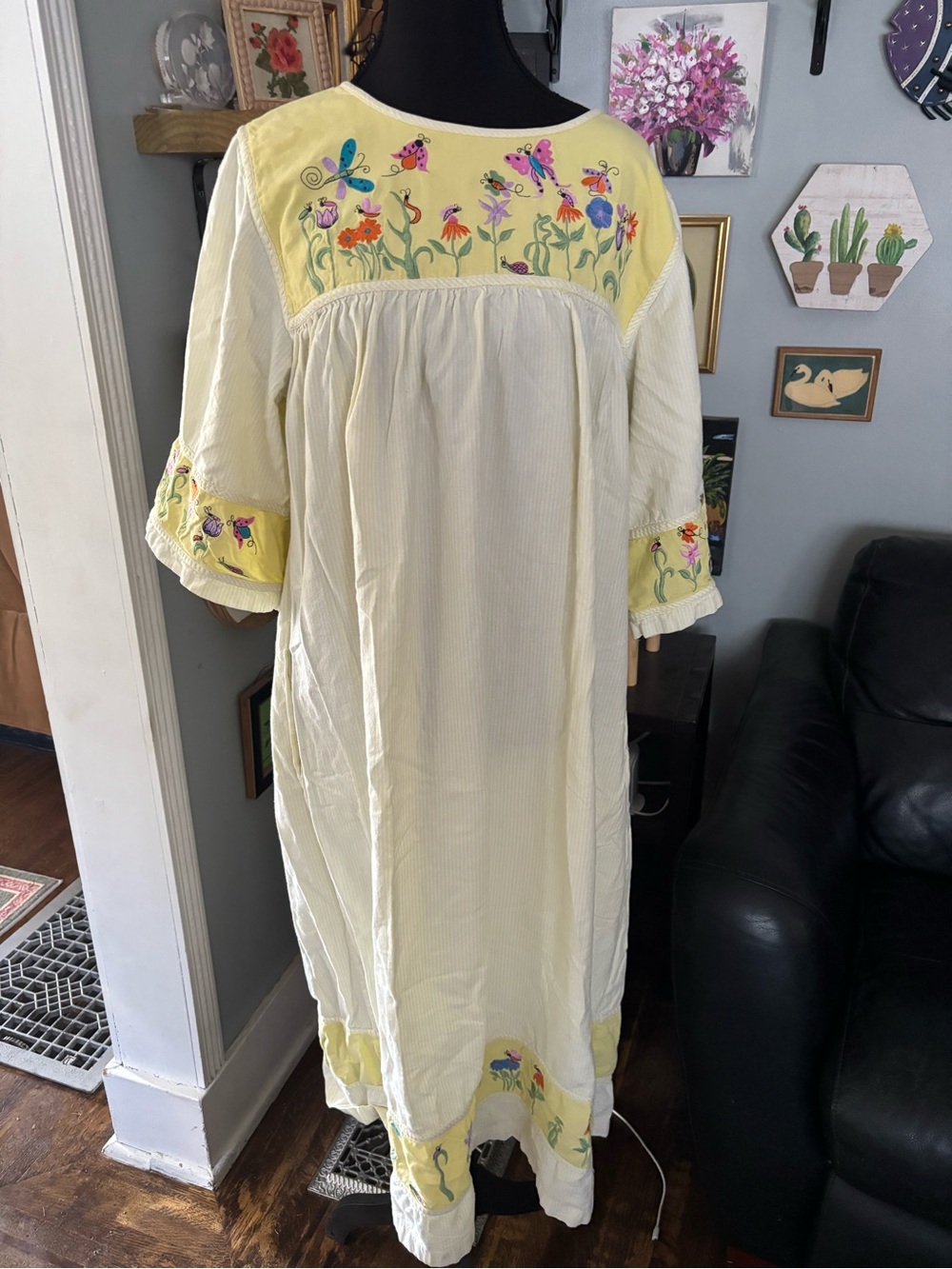 Vtg quacker factory womens house dress moo moo embroidered bugs flowers XL